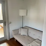 Zentraler Charme Im Historischen Dachgeschoss