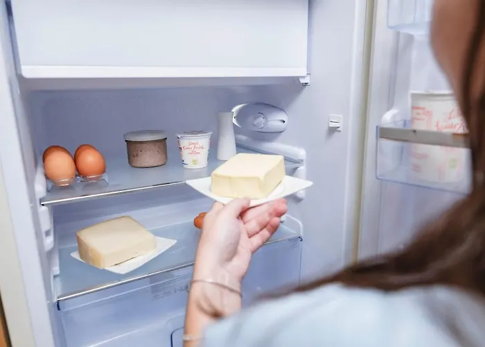 Zentraler Charme Im Historischen Dachgeschoss Lägenhet