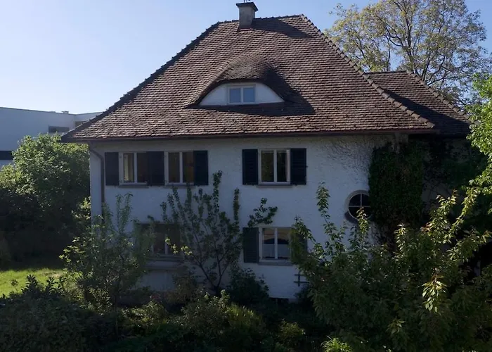 Zentraler Charme Im Historischen Dachgeschoss Lägenhet *